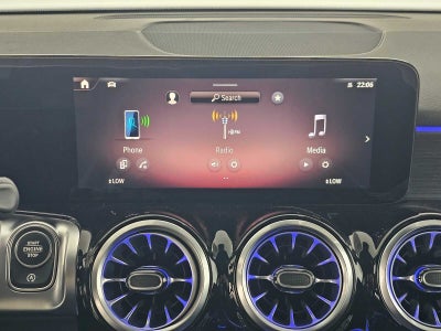 2026 Mercedes-Benz GLB 250 SUV