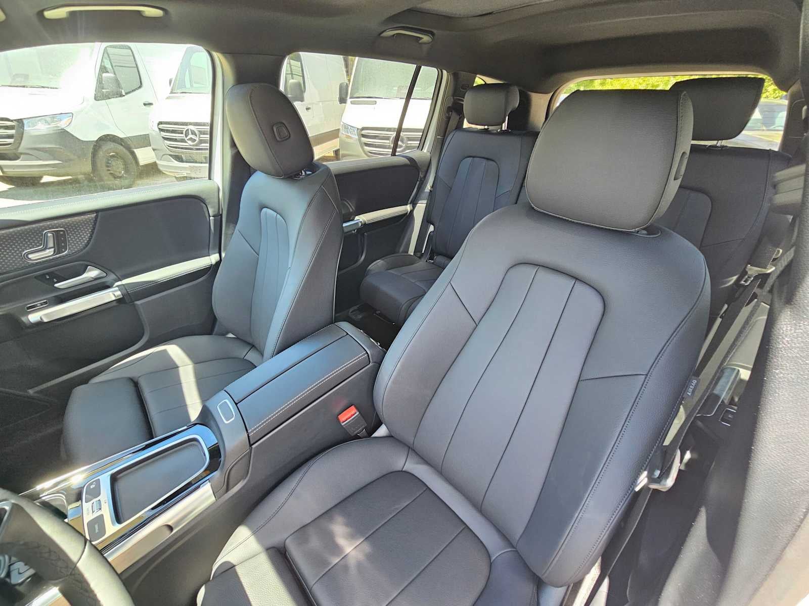 2026 Mercedes-Benz GLB 250 SUV