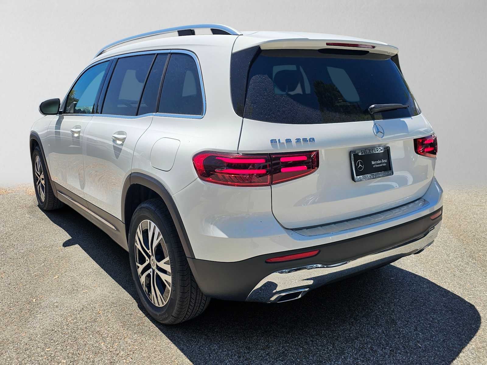 2026 Mercedes-Benz GLB 250 SUV