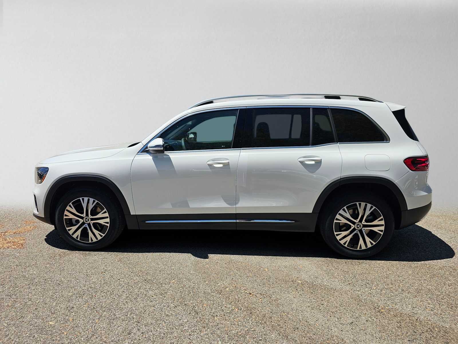 2026 Mercedes-Benz GLB 250 SUV