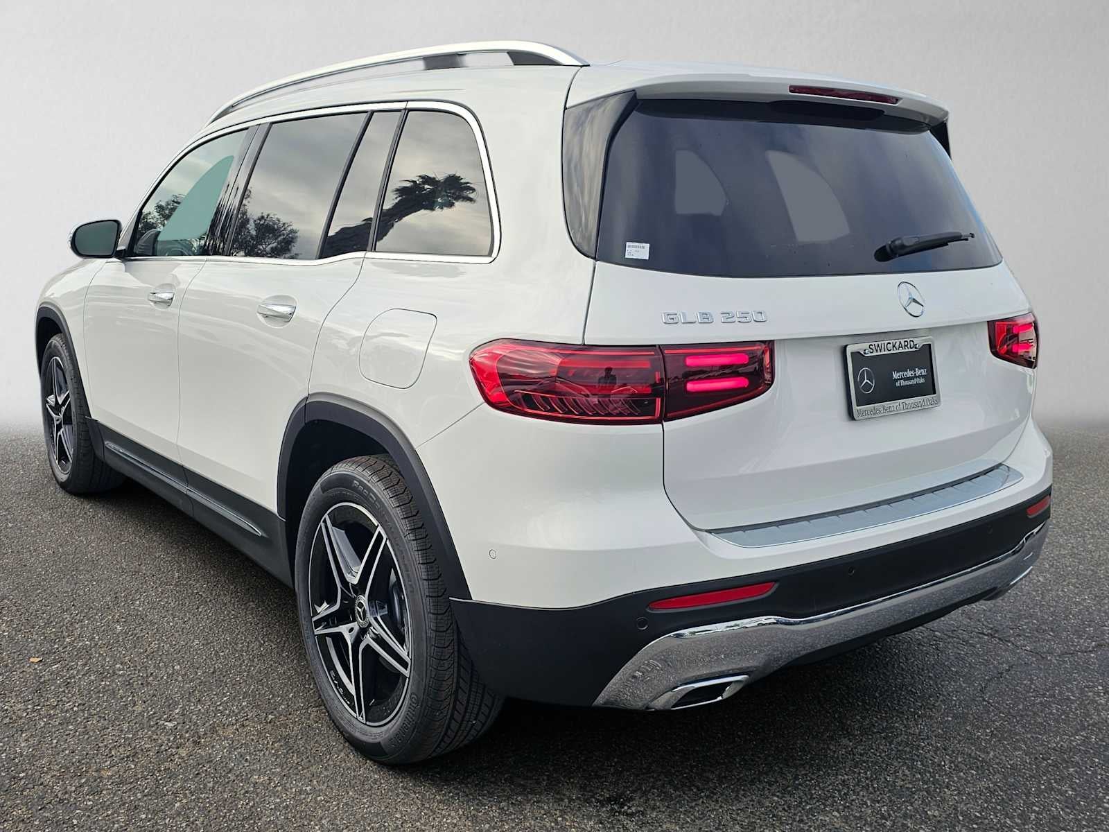 2026 Mercedes-Benz GLB 250 SUV