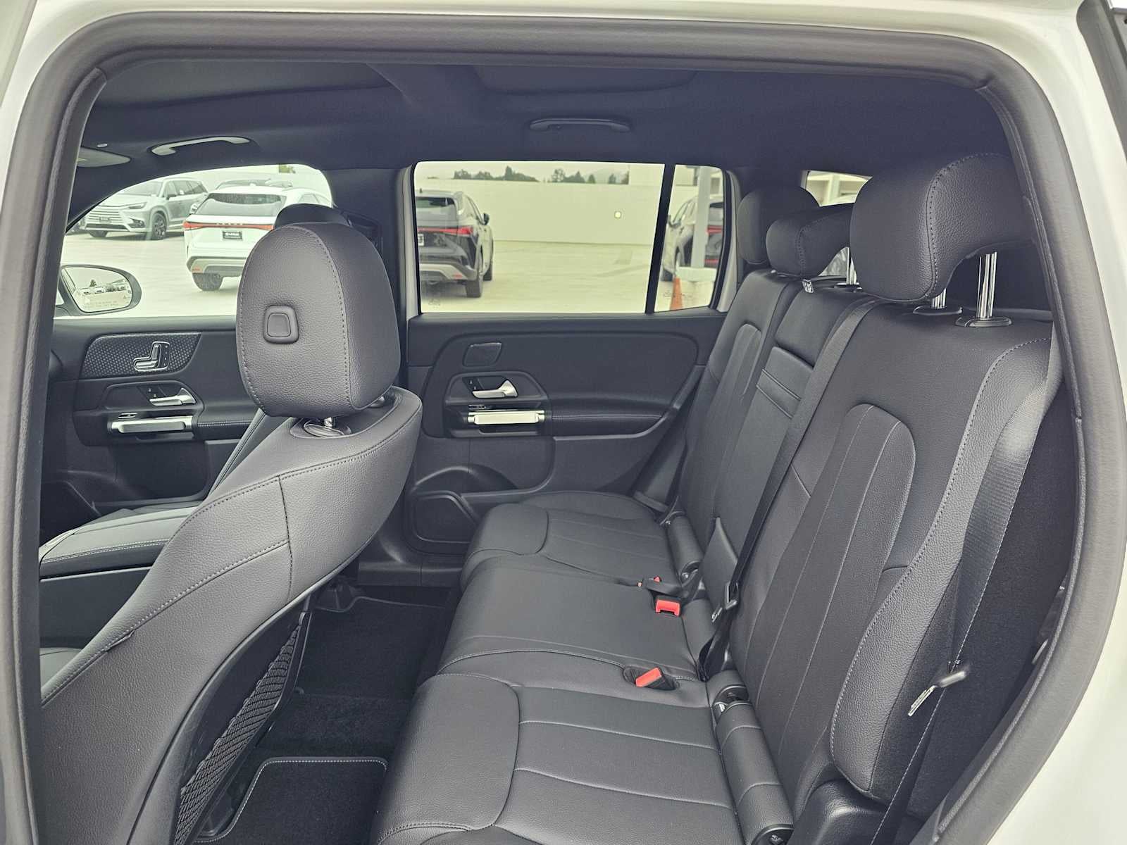 2026 Mercedes-Benz GLB 250 SUV