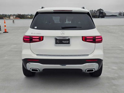 2026 Mercedes-Benz GLB 250 SUV