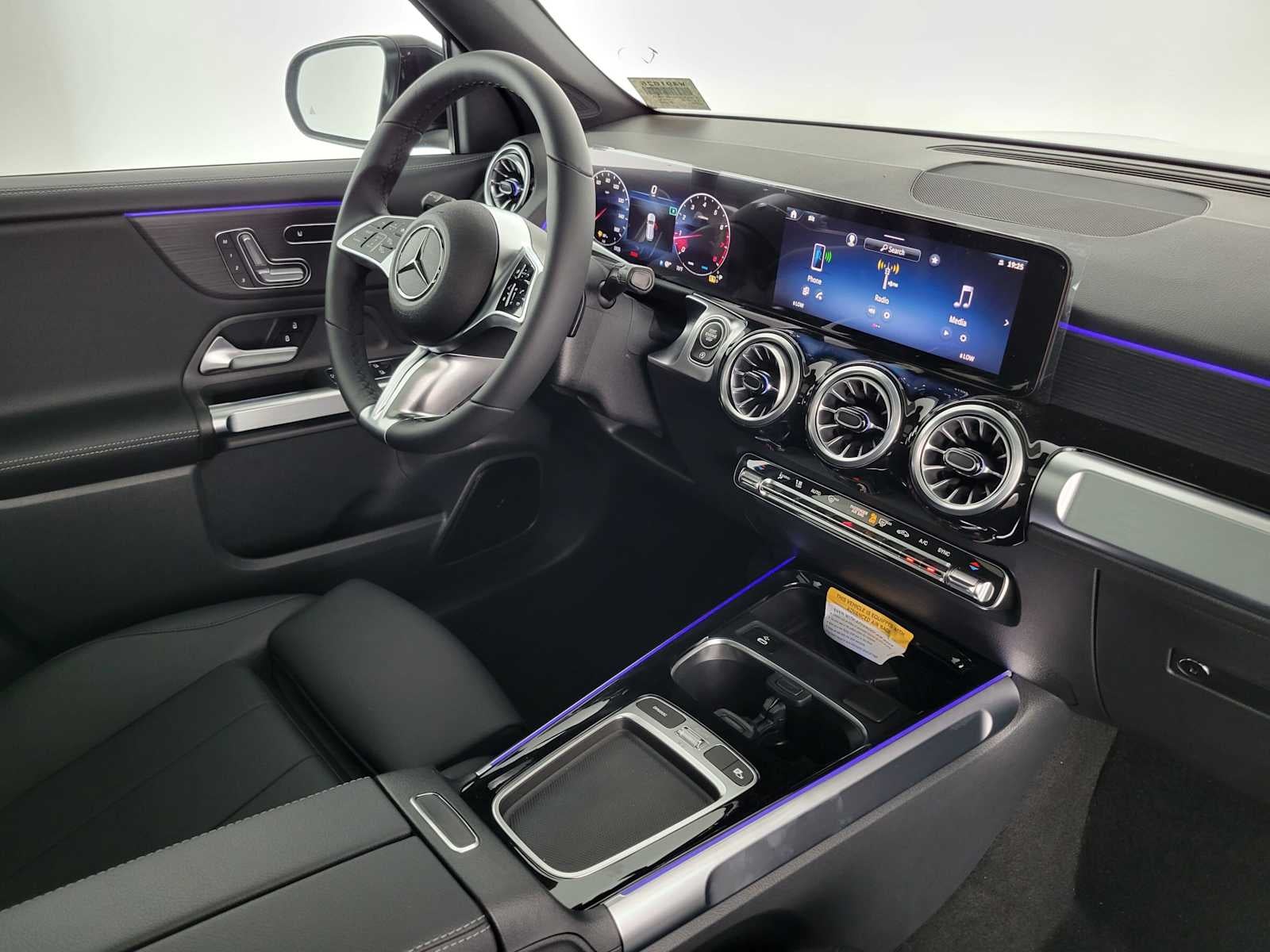 2026 Mercedes-Benz GLB 250 SUV