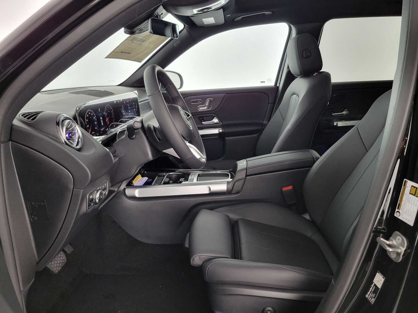 2026 Mercedes-Benz GLB 250 SUV