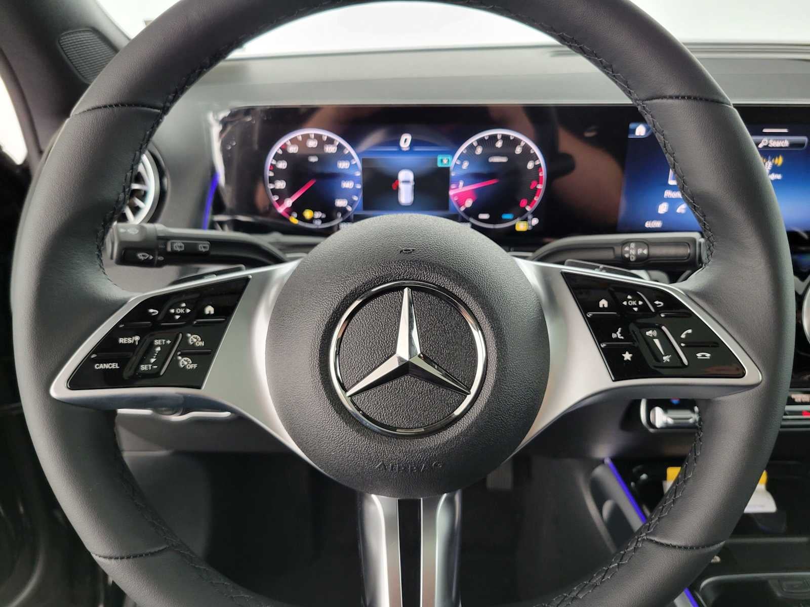 2026 Mercedes-Benz GLB 250 SUV