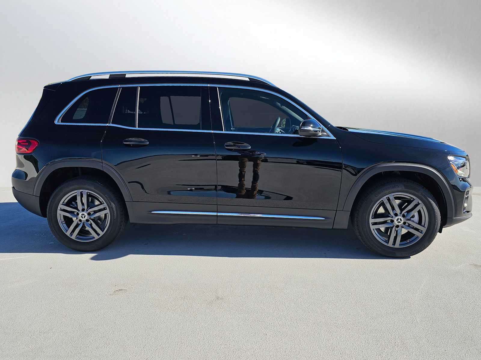 2026 Mercedes-Benz GLB 250 SUV