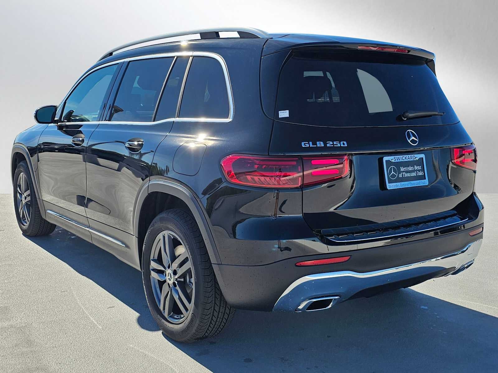 2026 Mercedes-Benz GLB 250 SUV