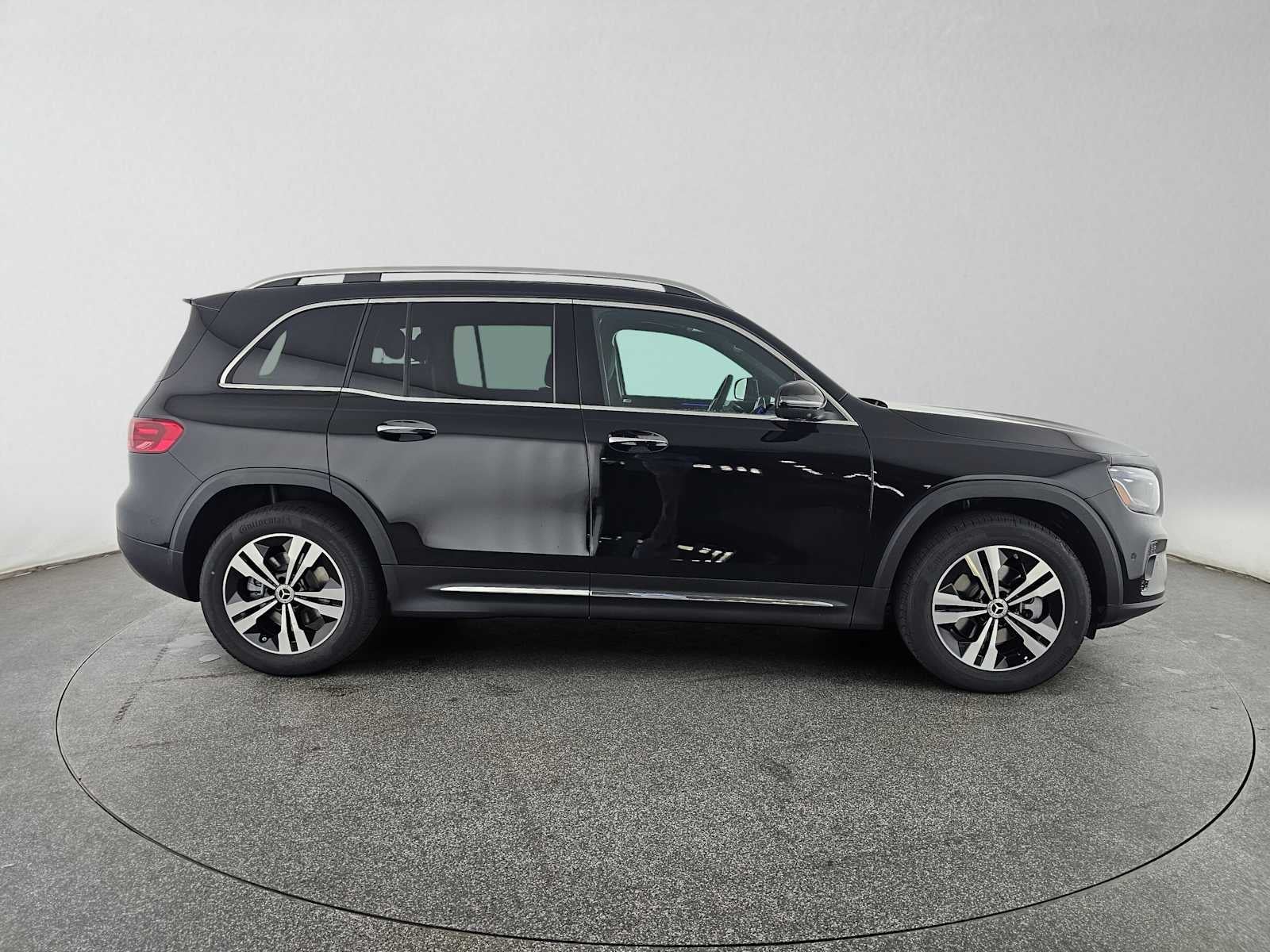 2026 Mercedes-Benz GLB 250 SUV