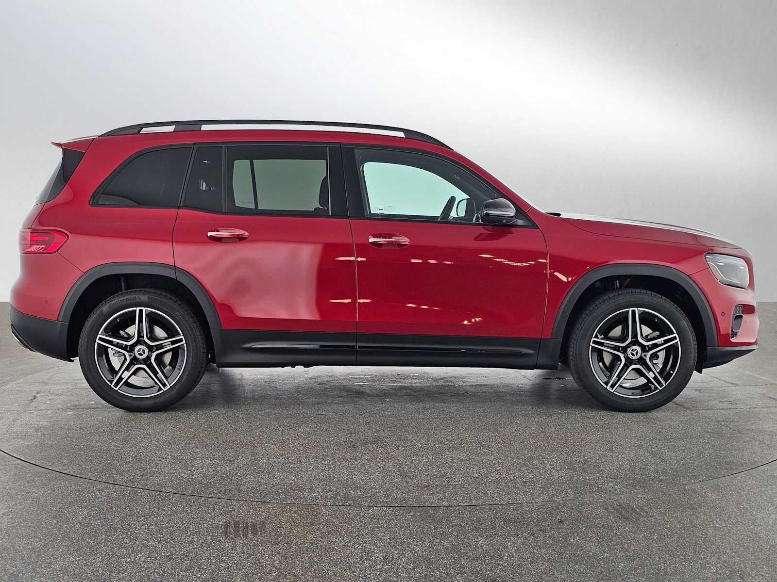 2026 Mercedes-Benz GLB 250 SUV