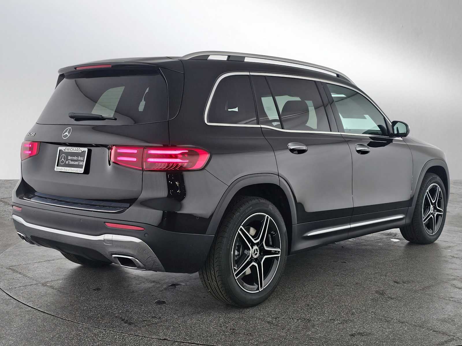 2026 Mercedes-Benz GLB 250 SUV