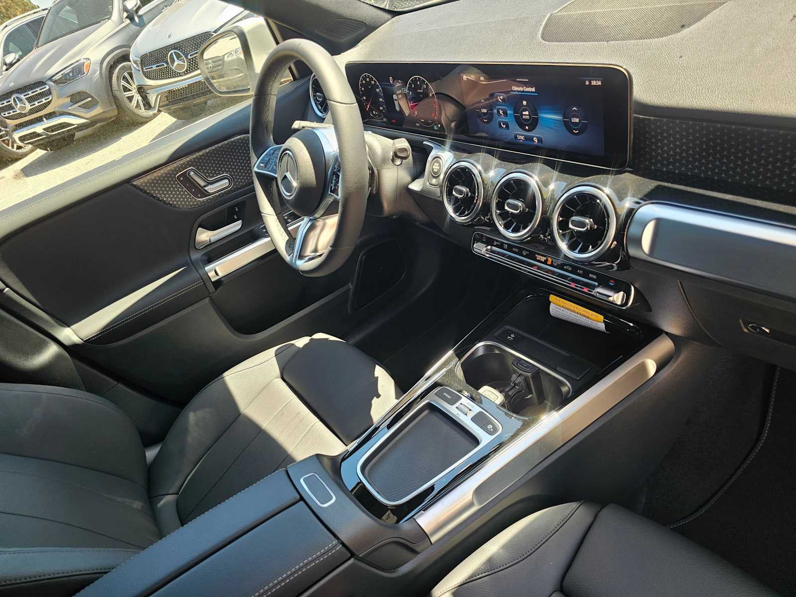 2026 Mercedes-Benz GLB 250 SUV