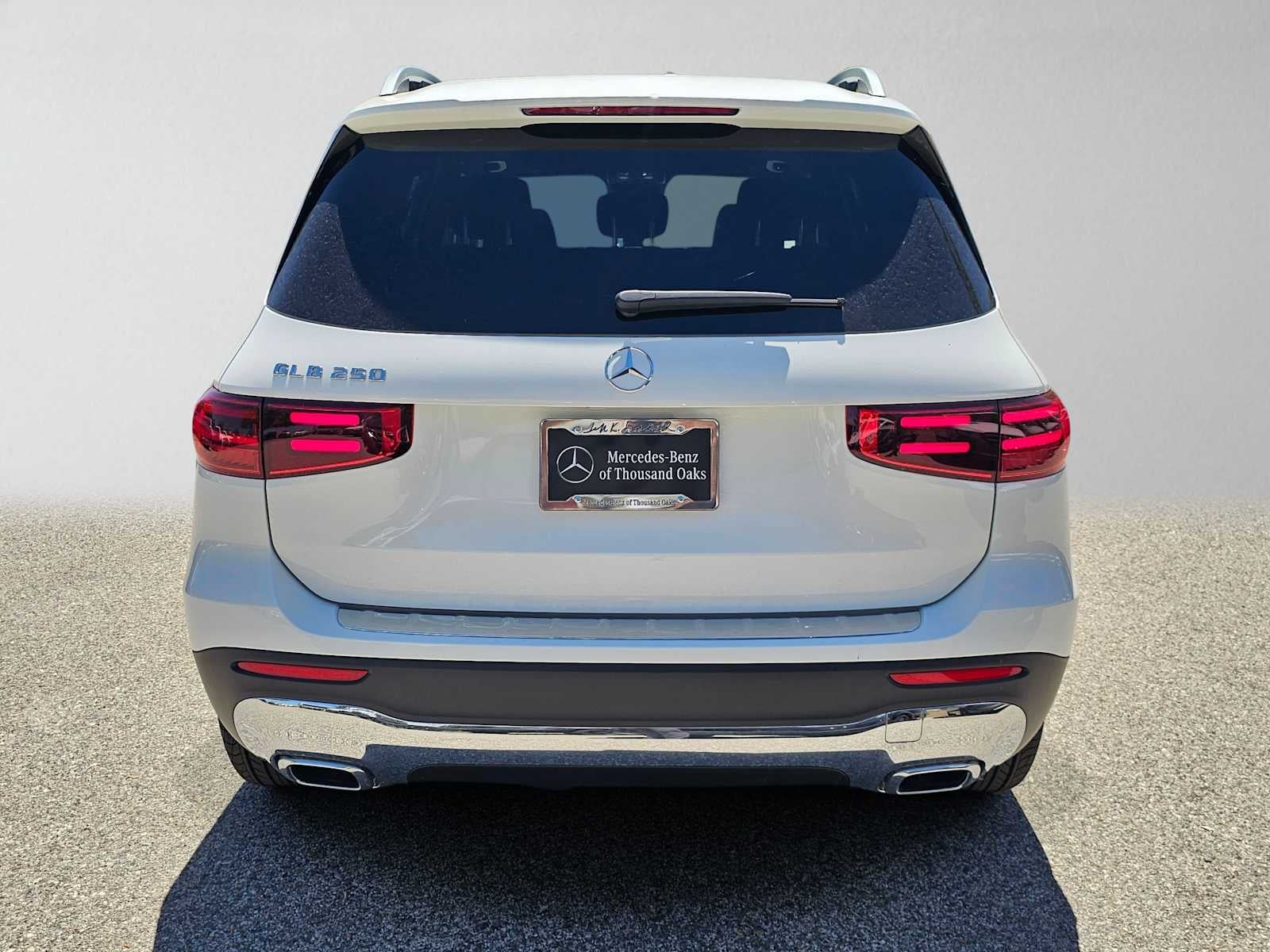 2026 Mercedes-Benz GLB 250 SUV