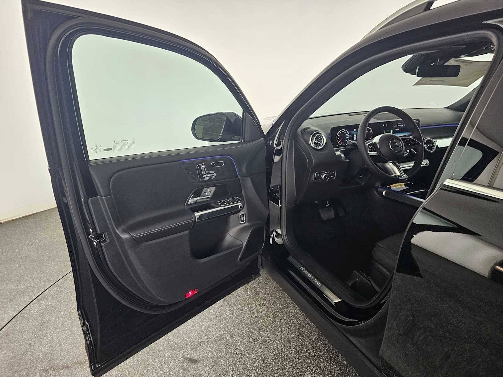 2026 Mercedes-Benz GLB 250 SUV