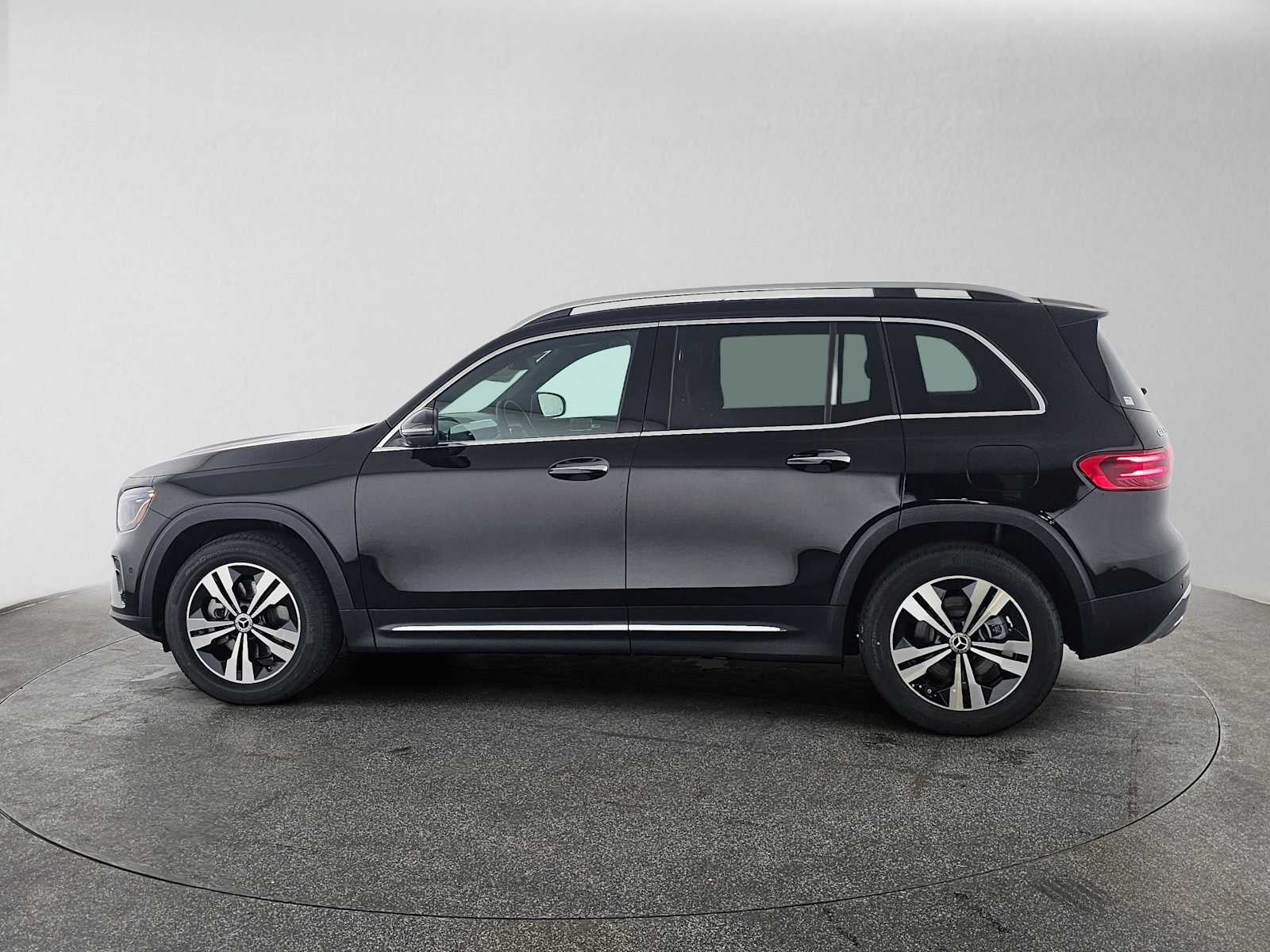 2026 Mercedes-Benz GLB 250 SUV