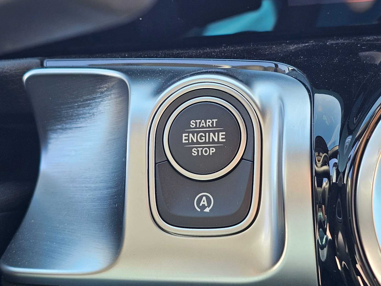 2026 Mercedes-Benz GLB 250 SUV