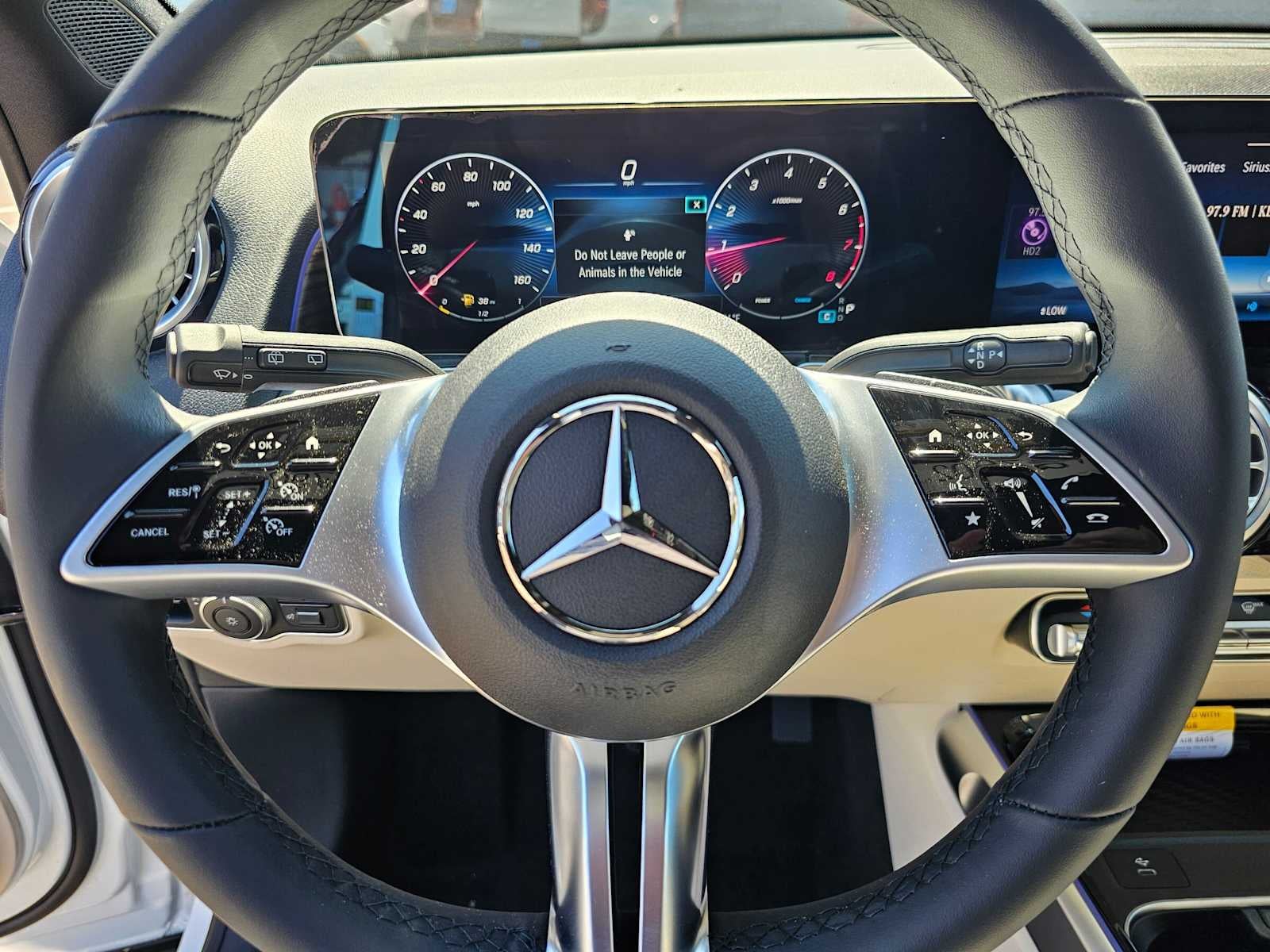 2026 Mercedes-Benz GLB 250 SUV