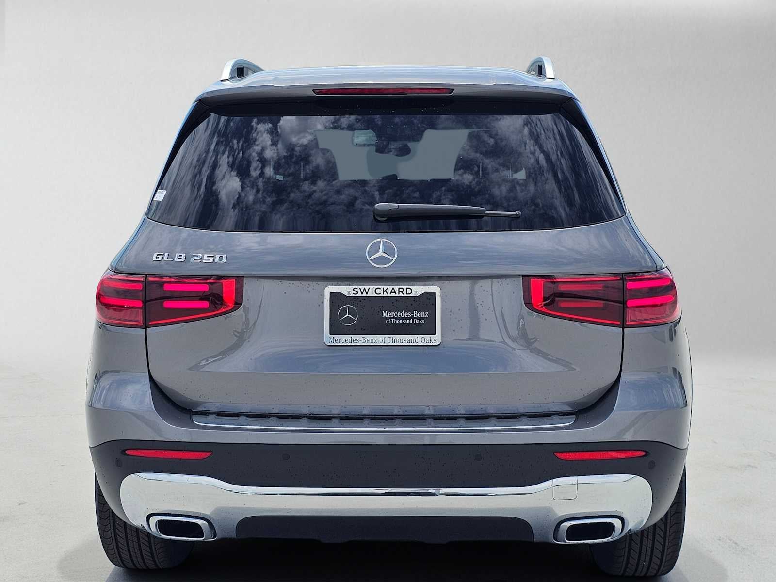 2026 Mercedes-Benz GLB 250 SUV