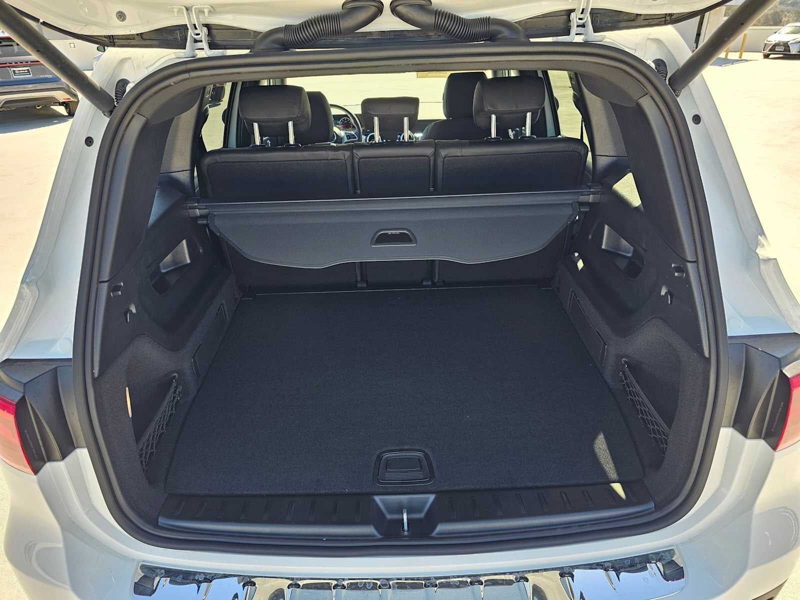 2026 Mercedes-Benz GLB 250 SUV