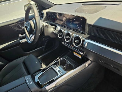2026 Mercedes-Benz GLB 250 SUV