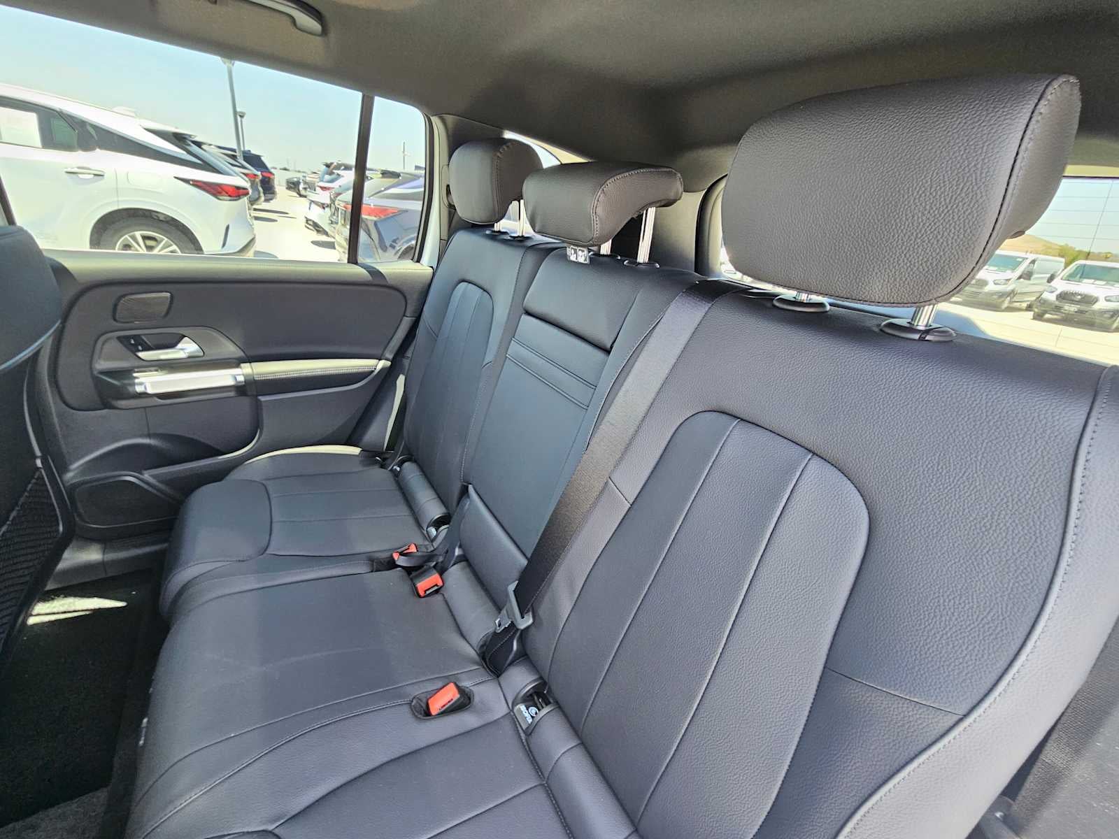 2026 Mercedes-Benz GLB 250 SUV