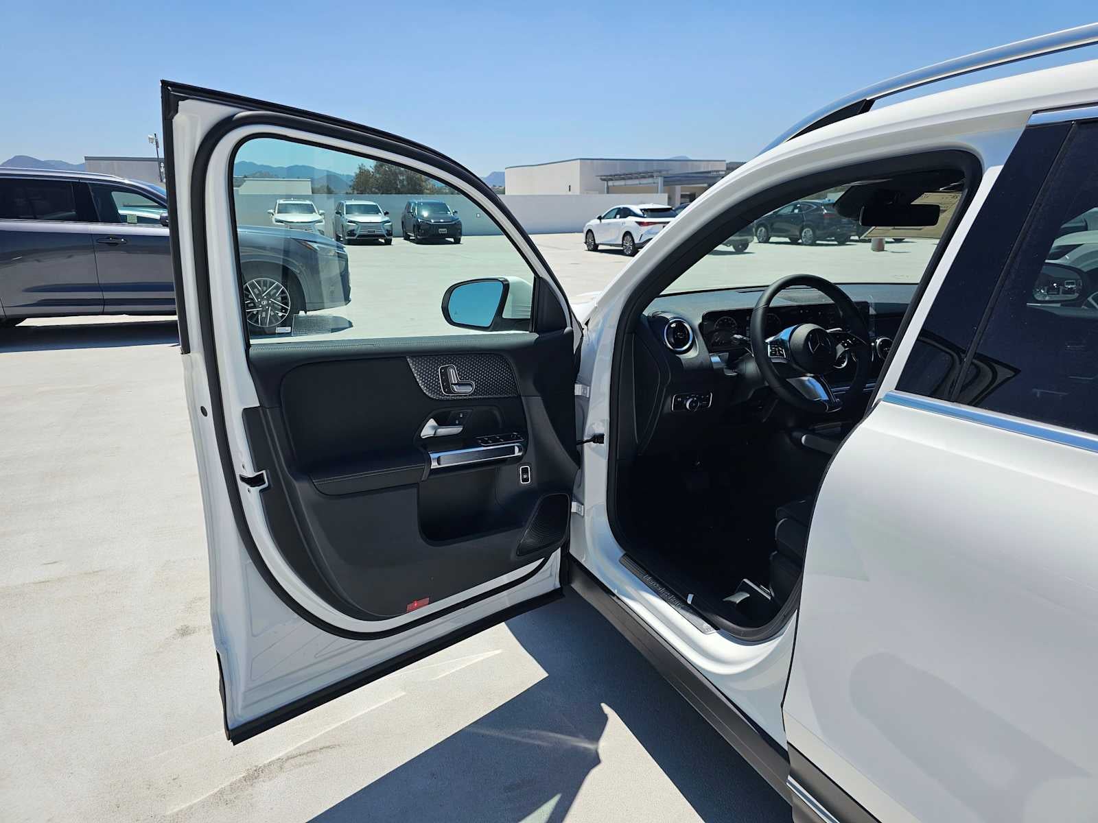 2026 Mercedes-Benz GLB 250 SUV