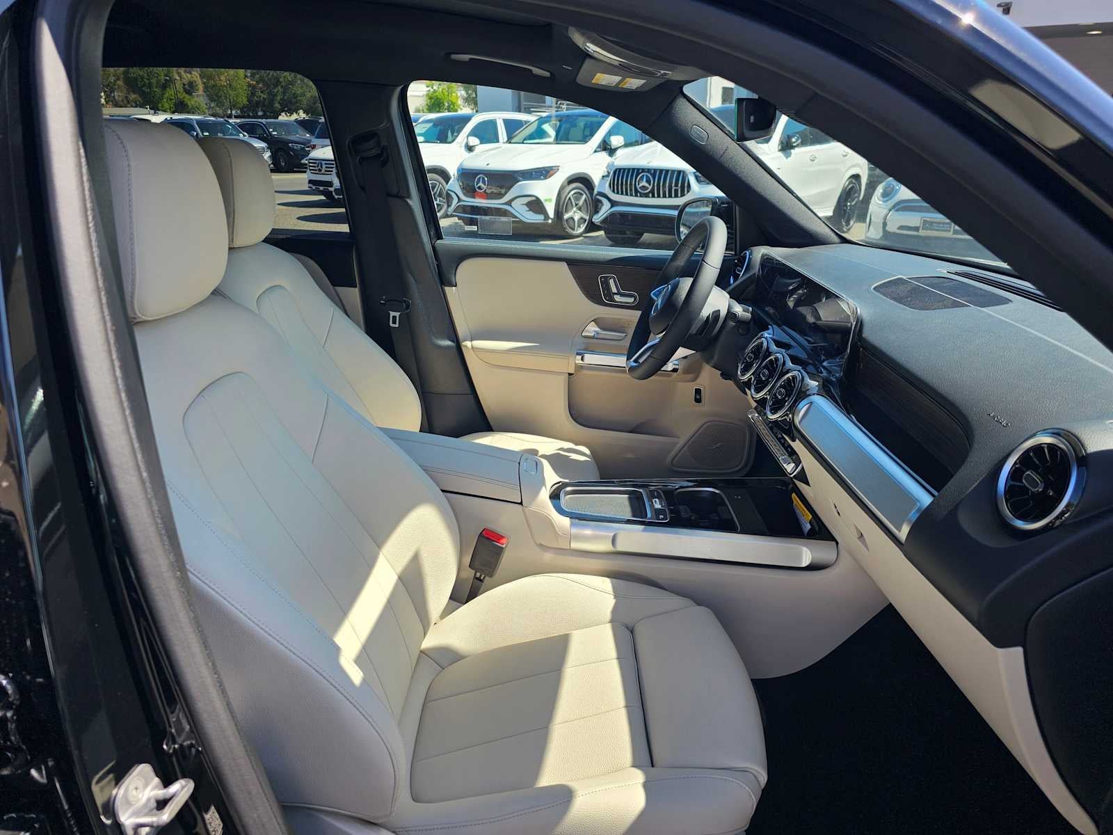 2026 Mercedes-Benz GLB 250 SUV