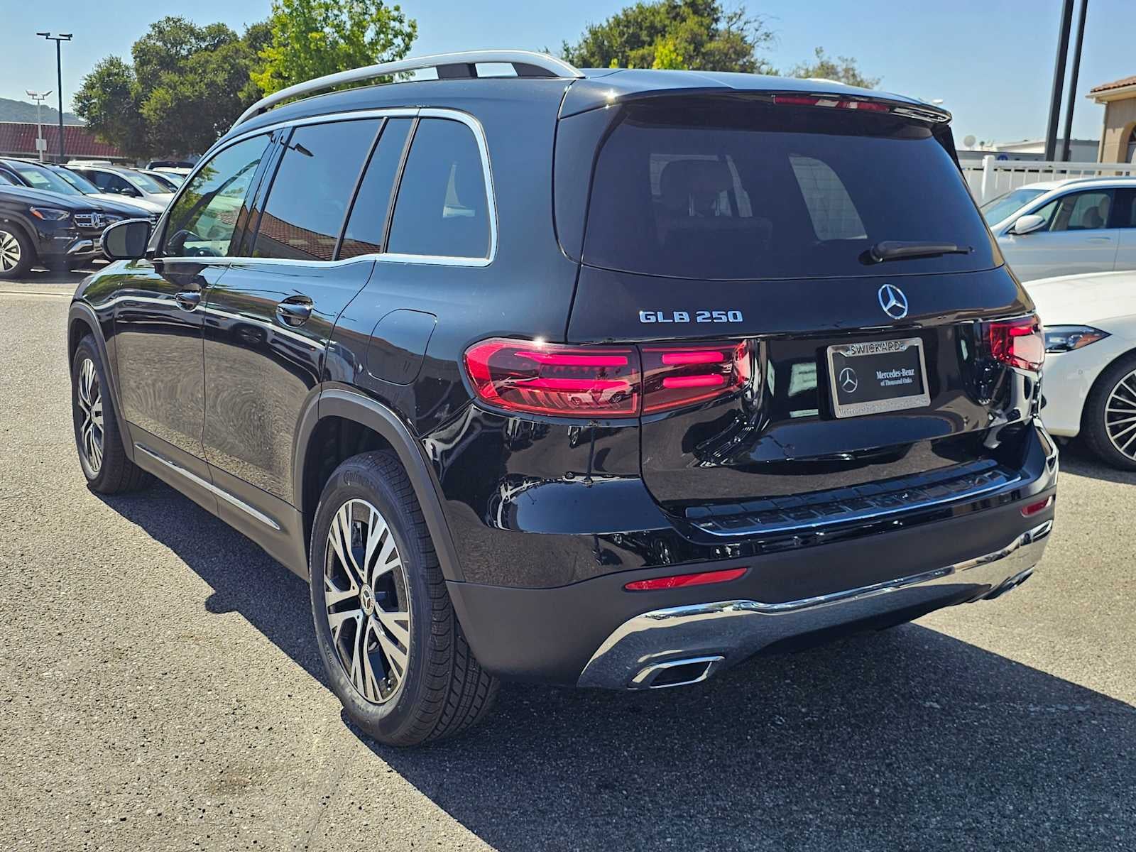 2026 Mercedes-Benz GLB 250 SUV