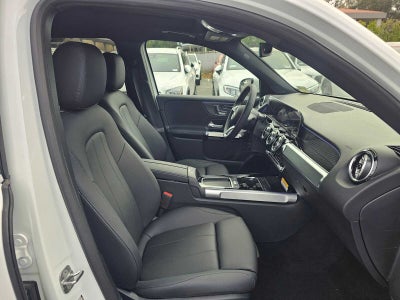 2026 Mercedes-Benz GLB 250 SUV