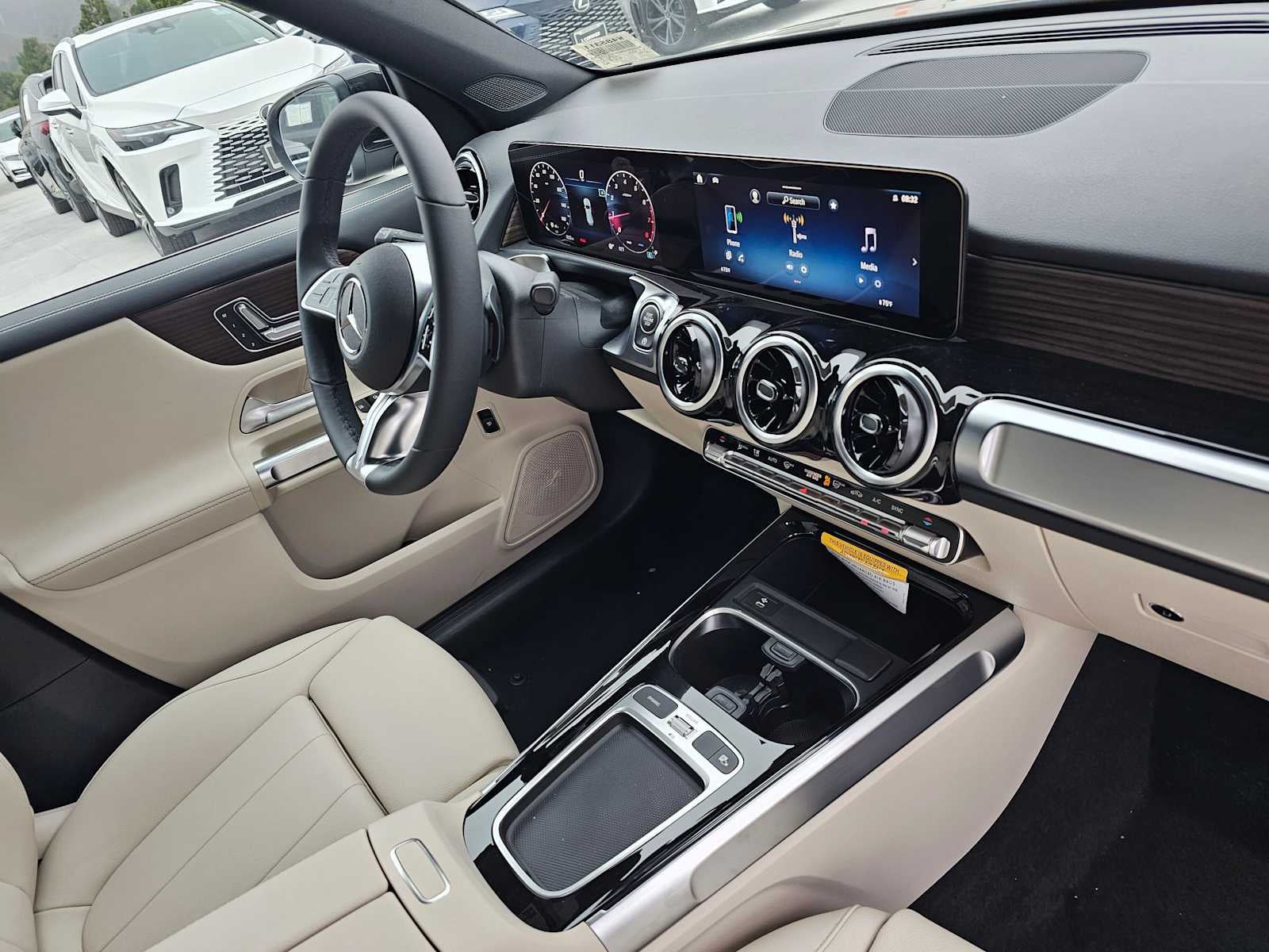 2026 Mercedes-Benz GLB 250 SUV