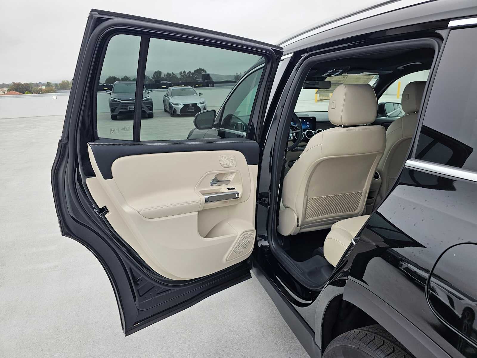 2026 Mercedes-Benz GLB 250 SUV