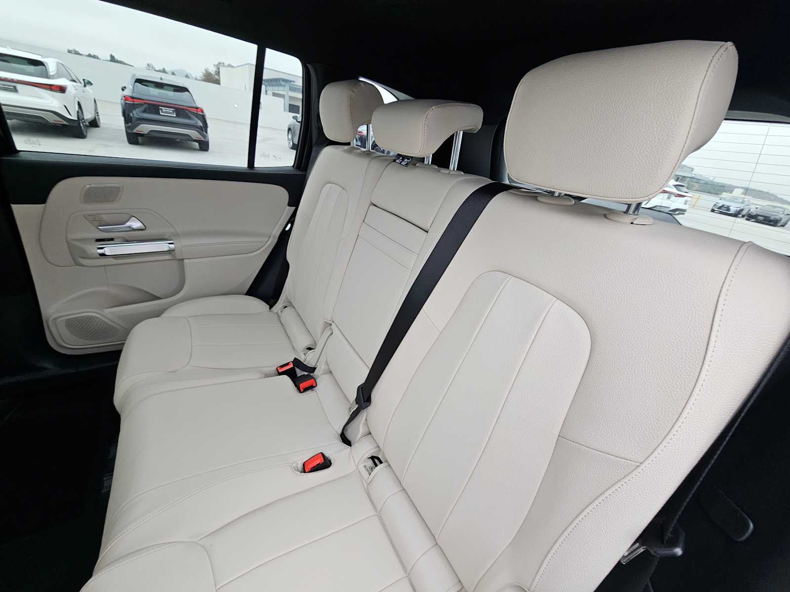 2026 Mercedes-Benz GLB 250 SUV