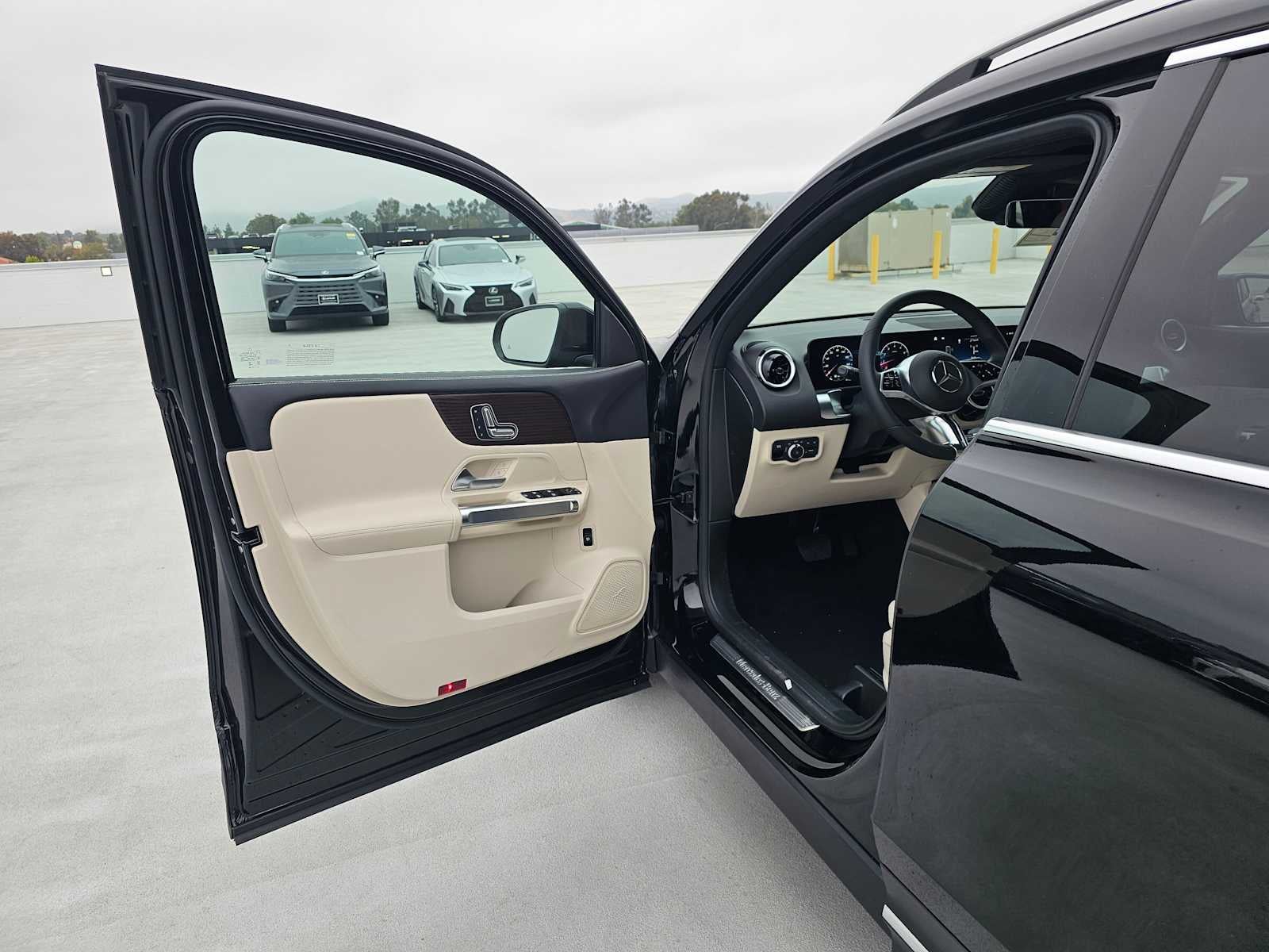 2026 Mercedes-Benz GLB 250 SUV