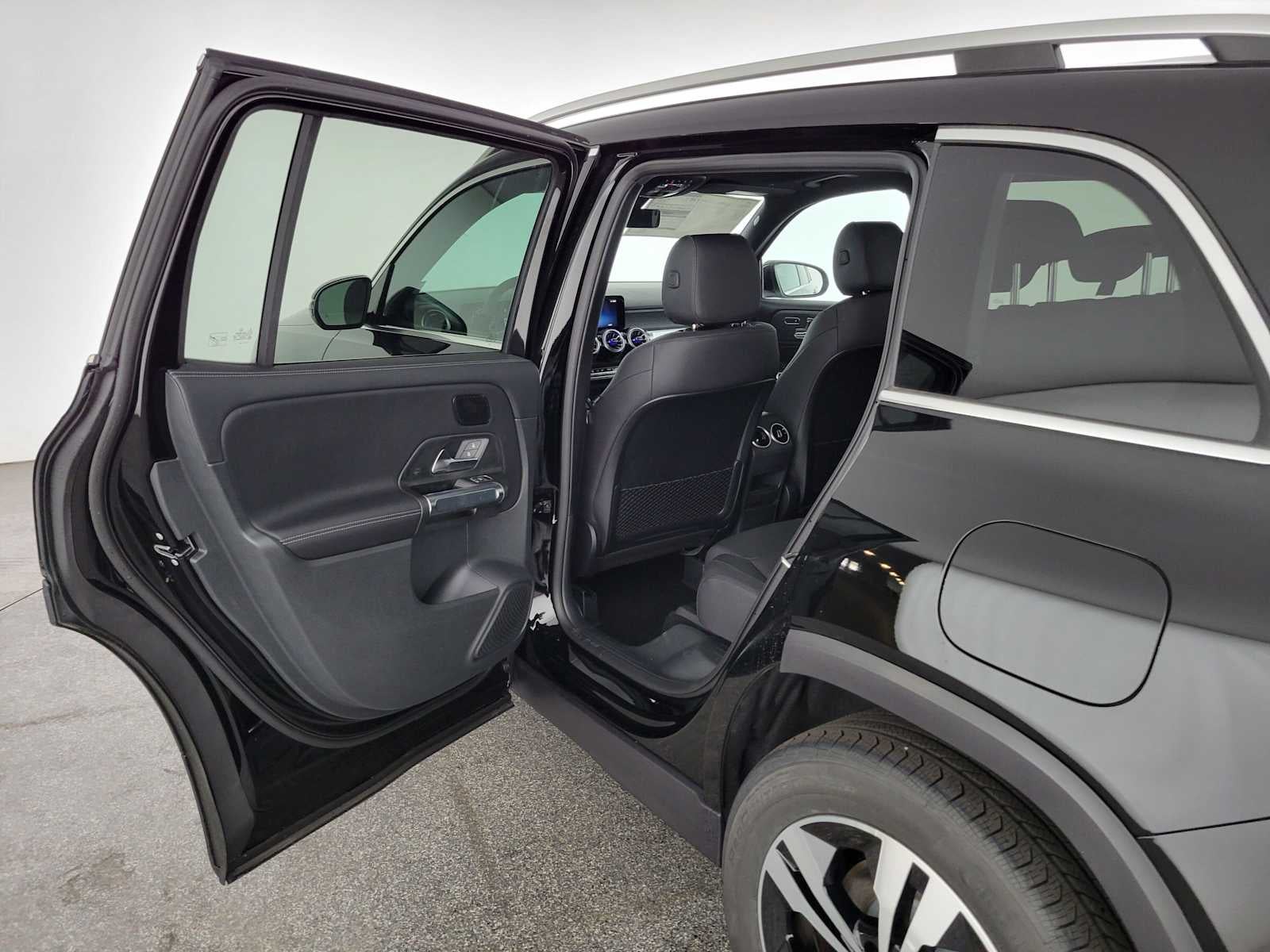 2026 Mercedes-Benz GLB 250 SUV