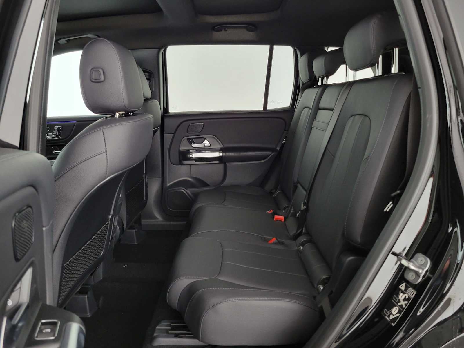 2026 Mercedes-Benz GLB 250 SUV