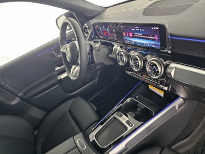 2026 Mercedes-Benz GLB 250 SUV