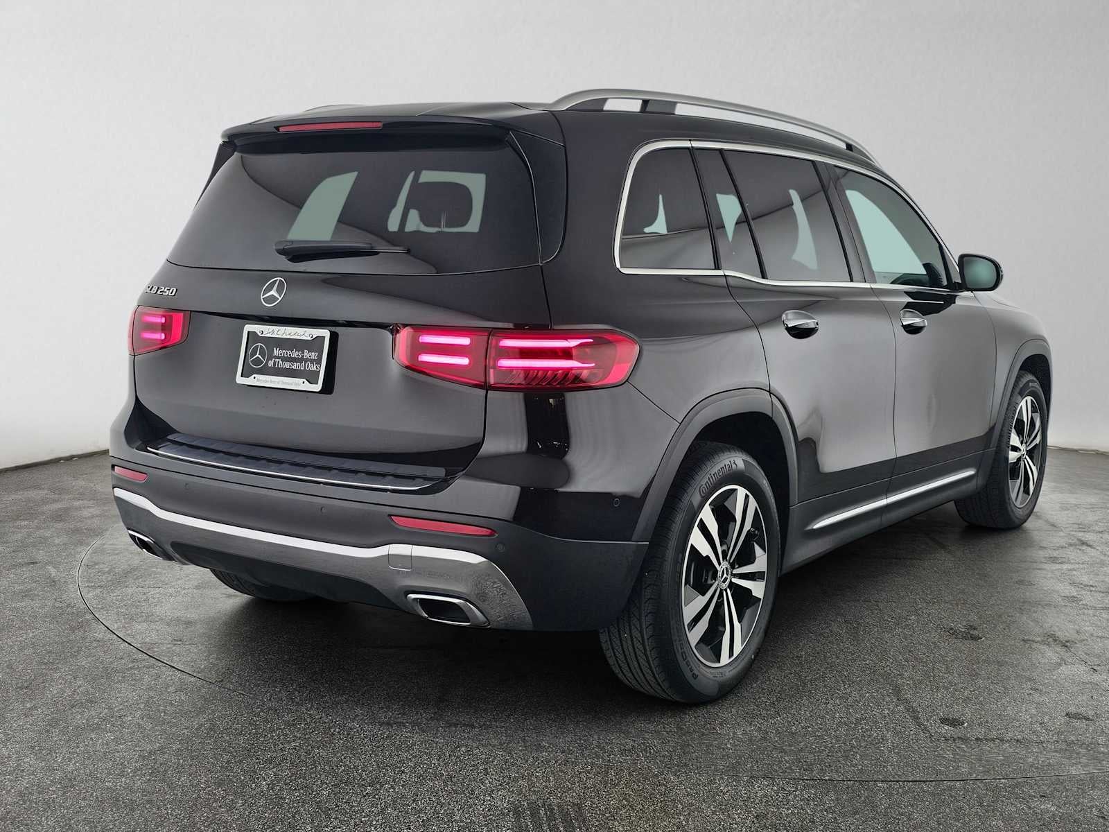 2026 Mercedes-Benz GLB 250 SUV