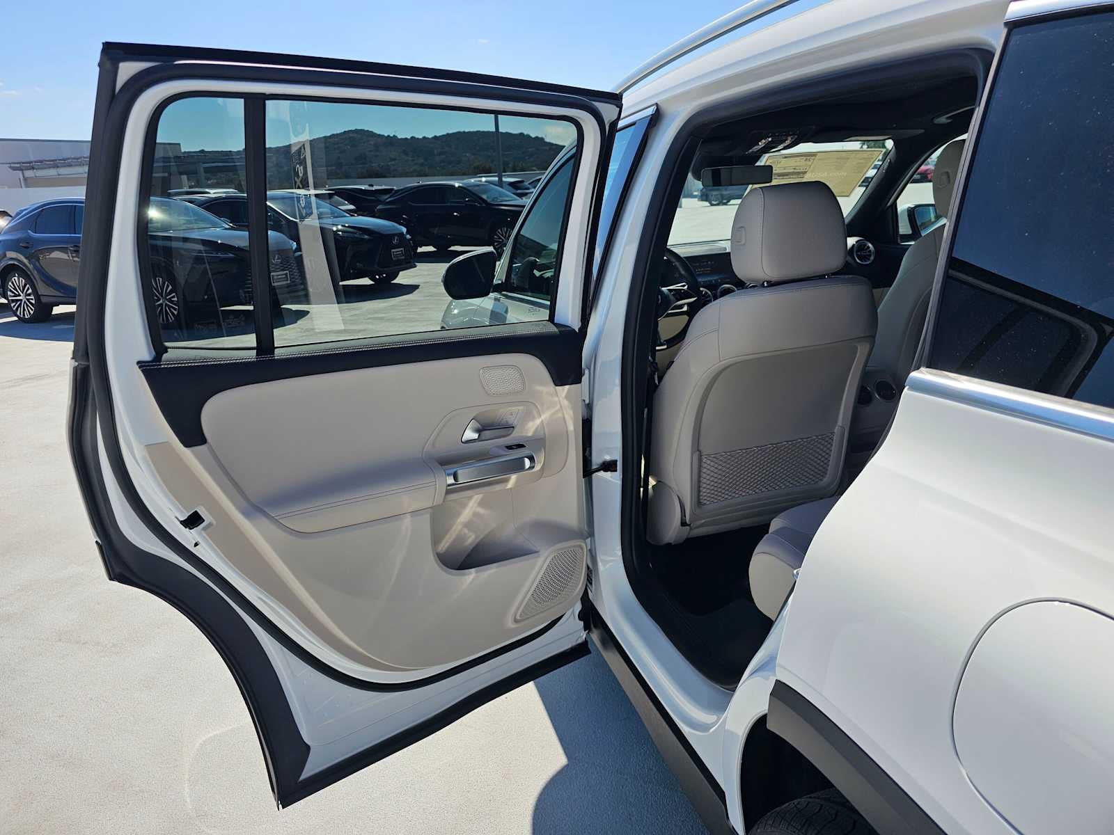 2026 Mercedes-Benz GLB 250 SUV