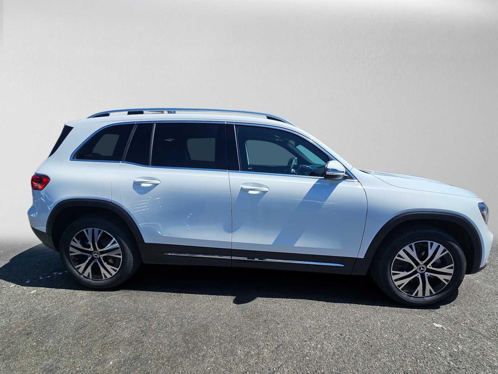 2026 Mercedes-Benz GLB 250 SUV