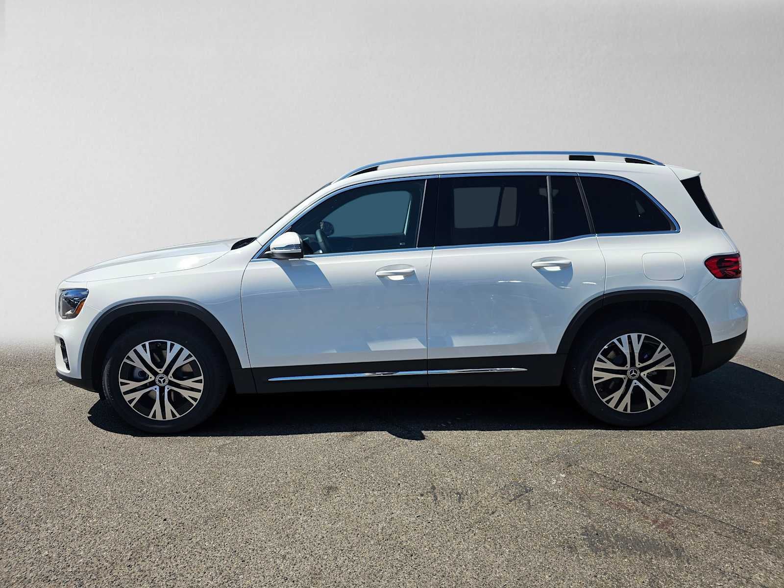 2026 Mercedes-Benz GLB 250 SUV