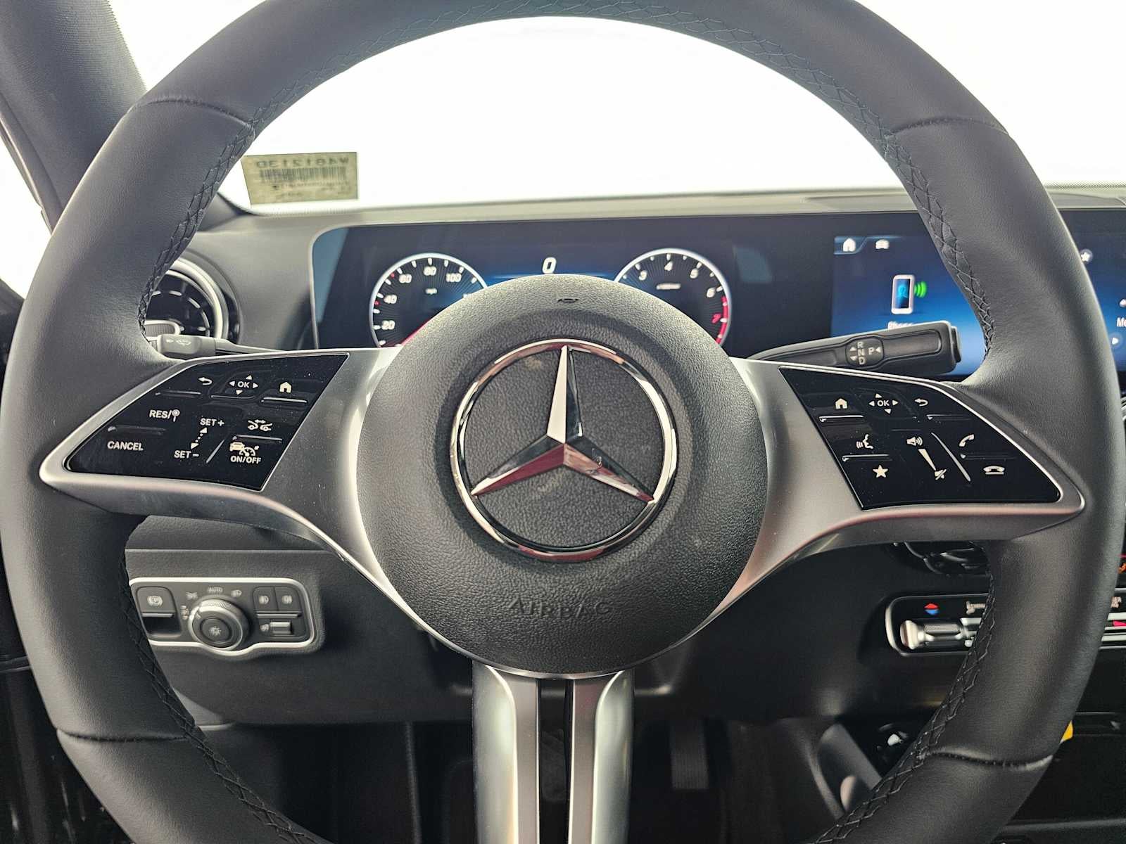 2026 Mercedes-Benz GLB 250 SUV