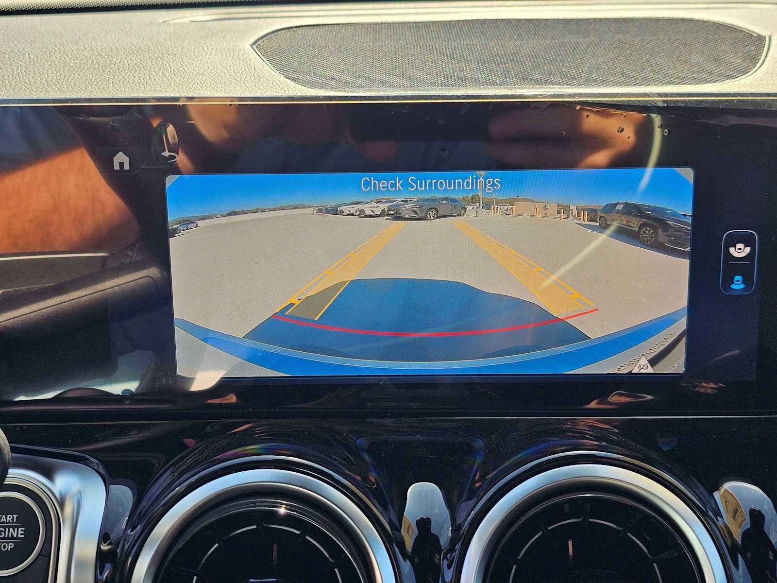 2026 Mercedes-Benz GLB 250 SUV