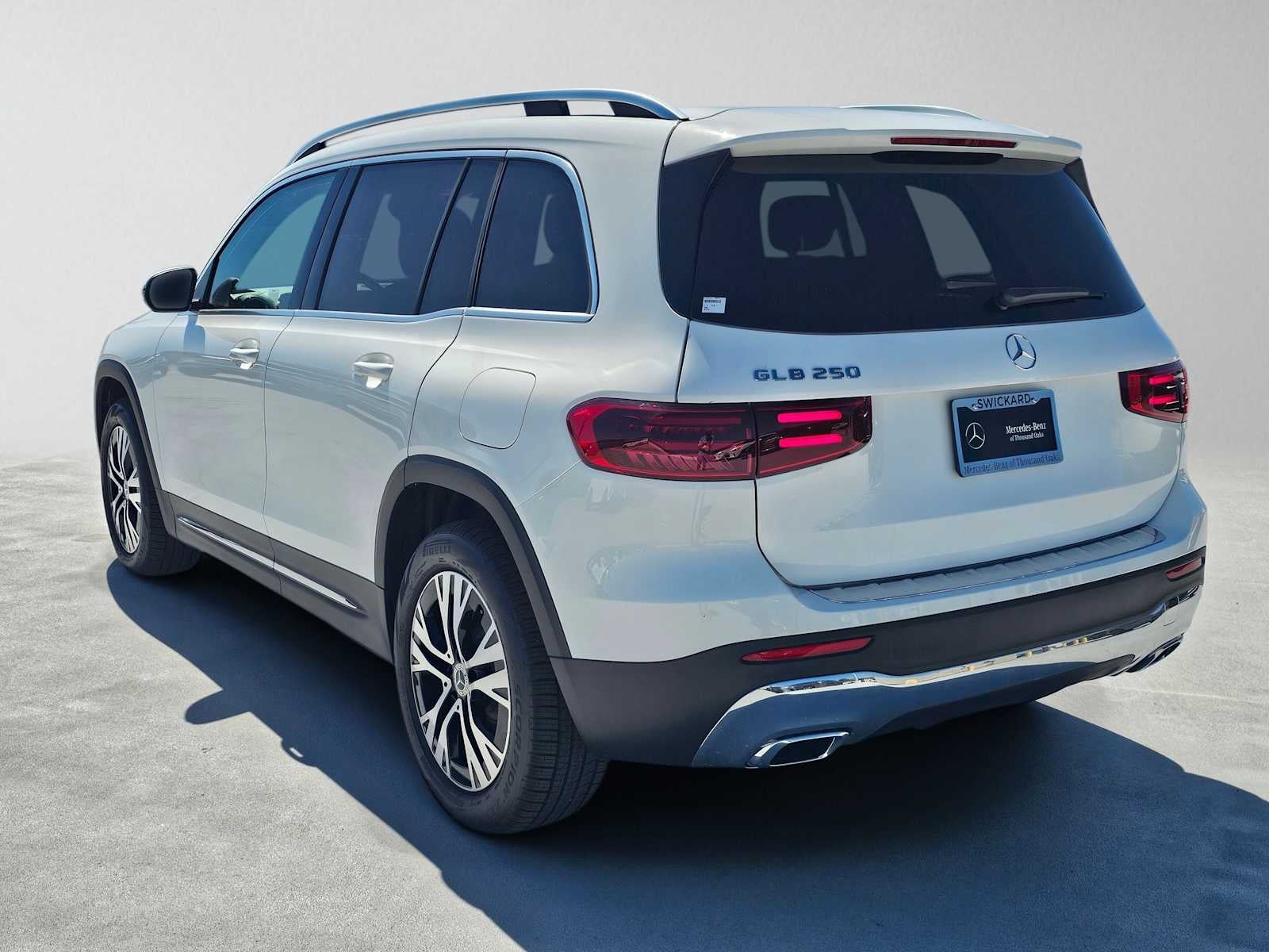 2026 Mercedes-Benz GLB 250 SUV