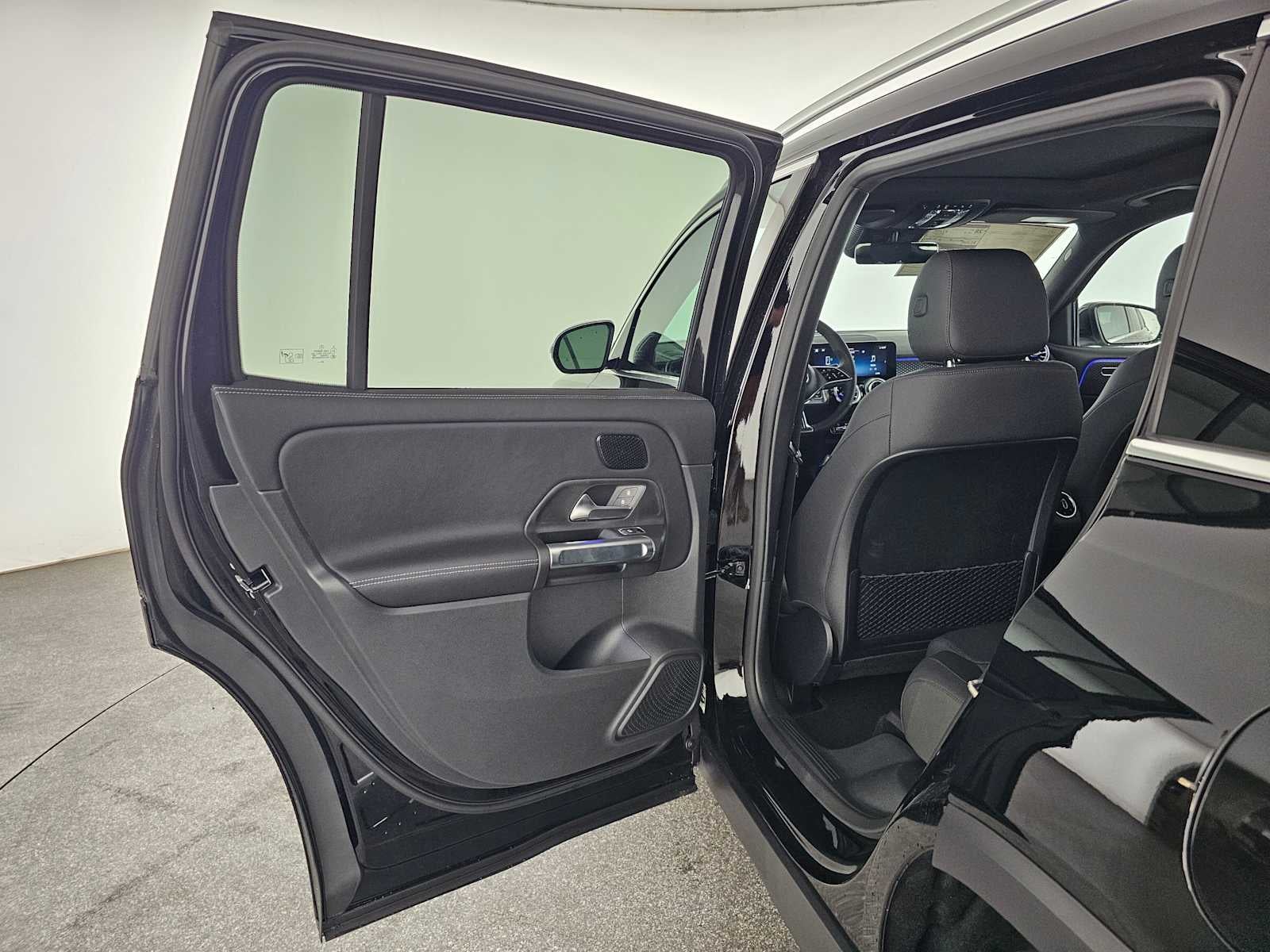 2026 Mercedes-Benz GLB 250 SUV