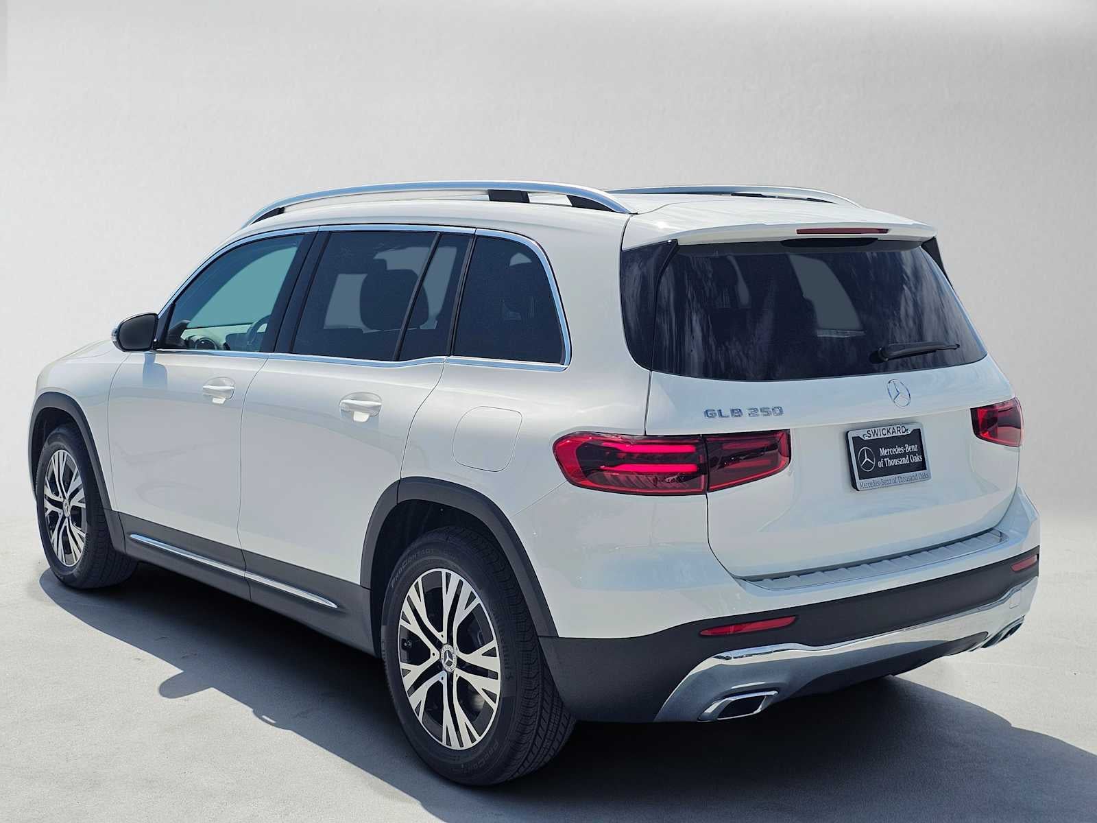 2026 Mercedes-Benz GLB 250 SUV