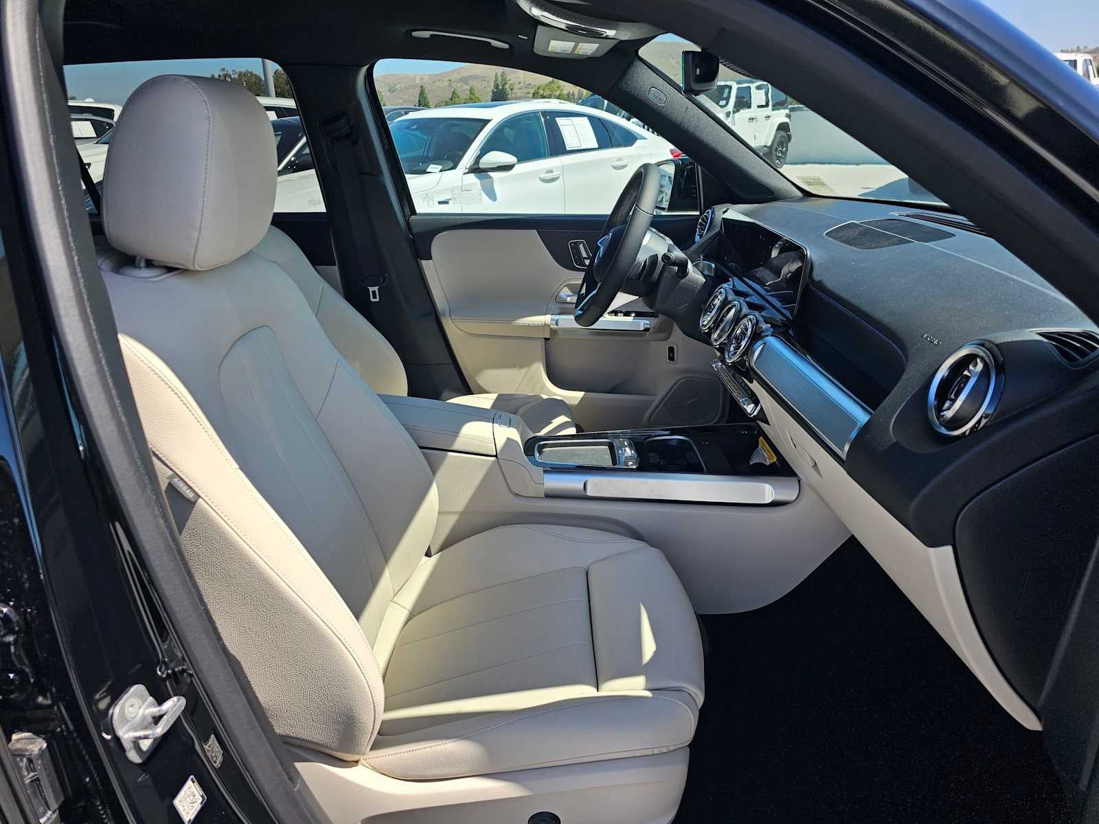2026 Mercedes-Benz GLB 250 SUV