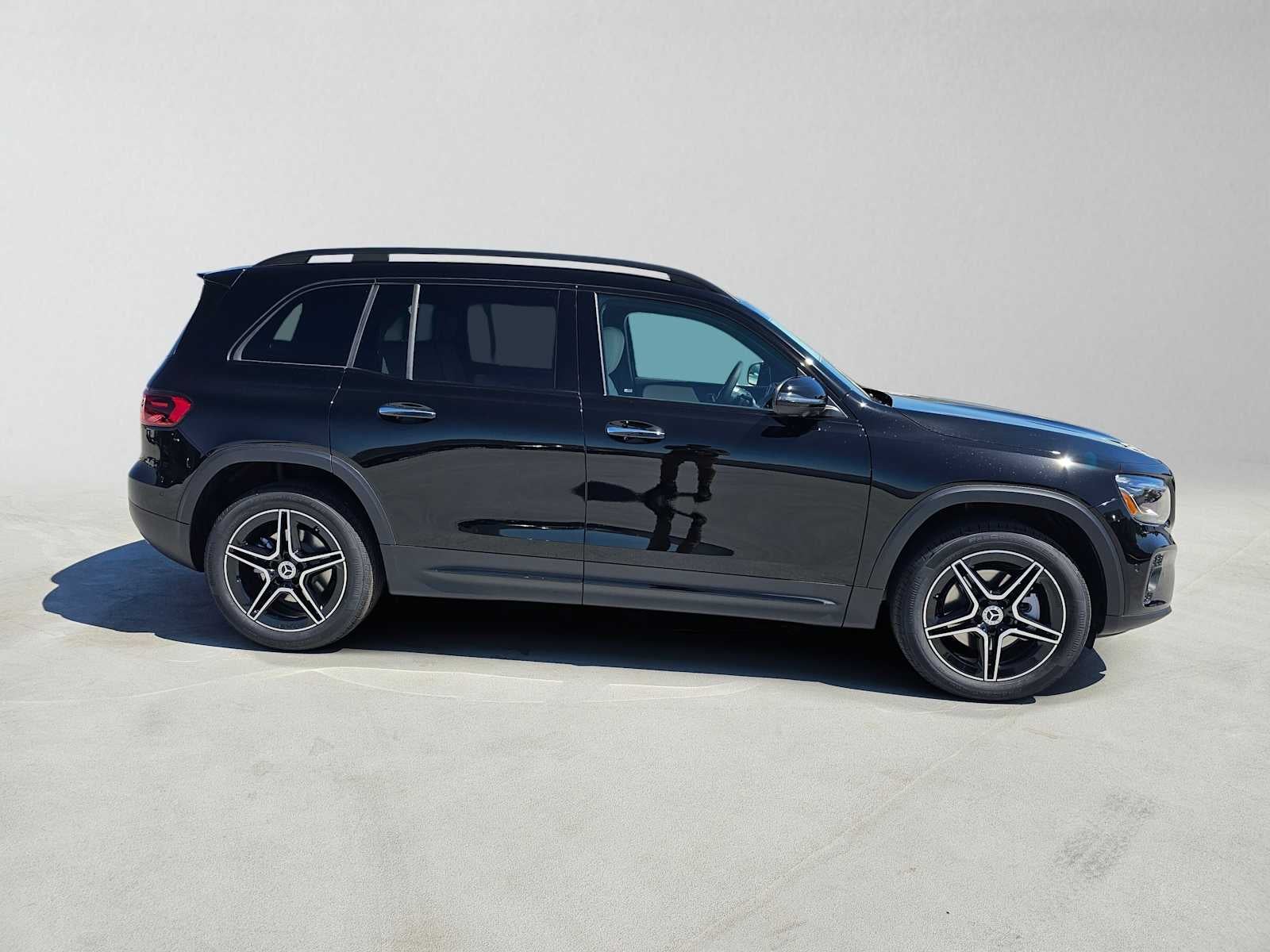 2026 Mercedes-Benz GLB 250 SUV