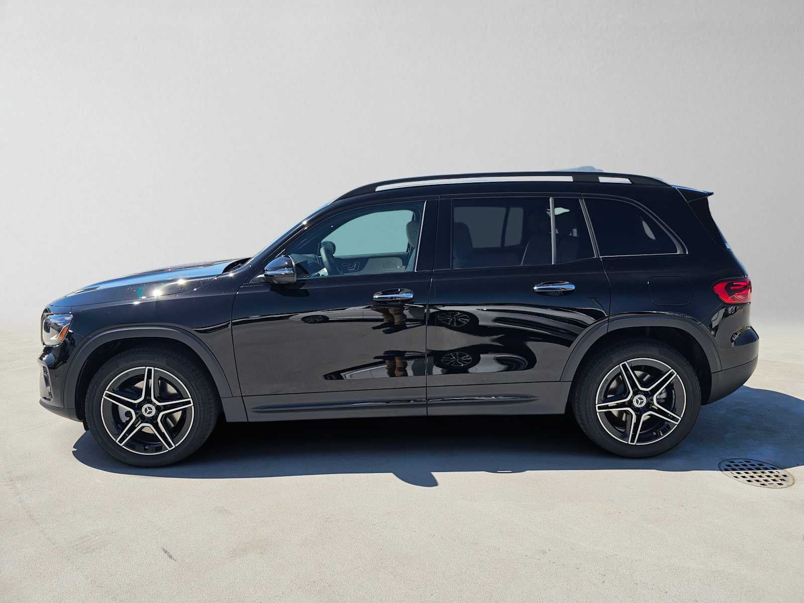 2026 Mercedes-Benz GLB 250 SUV
