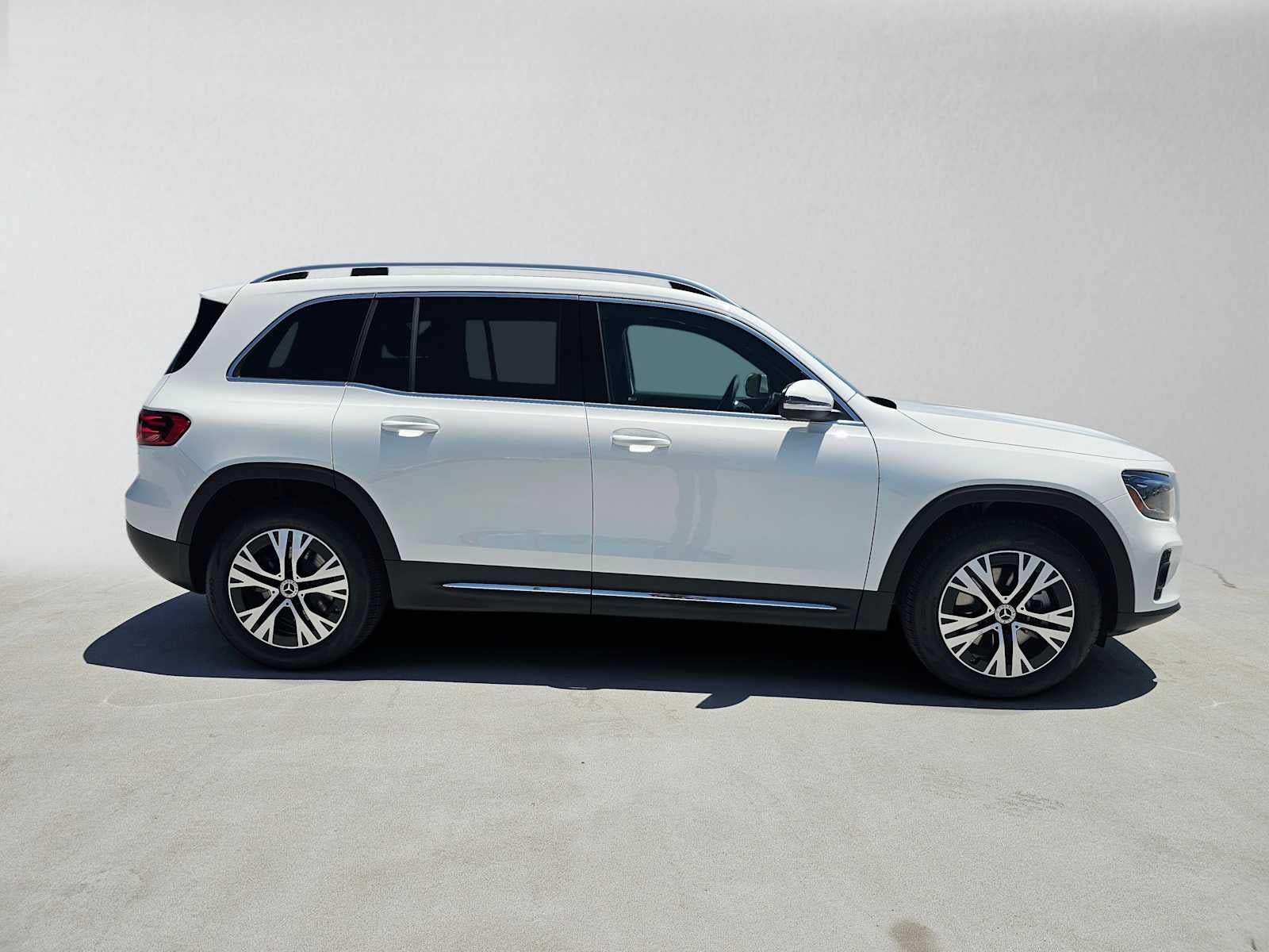 2026 Mercedes-Benz GLB 250 SUV