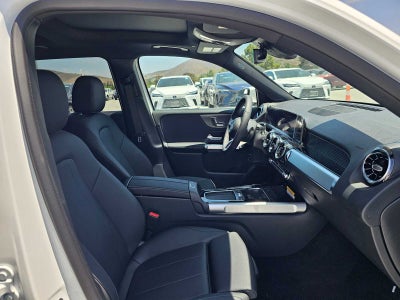 2026 Mercedes-Benz GLB 250 SUV